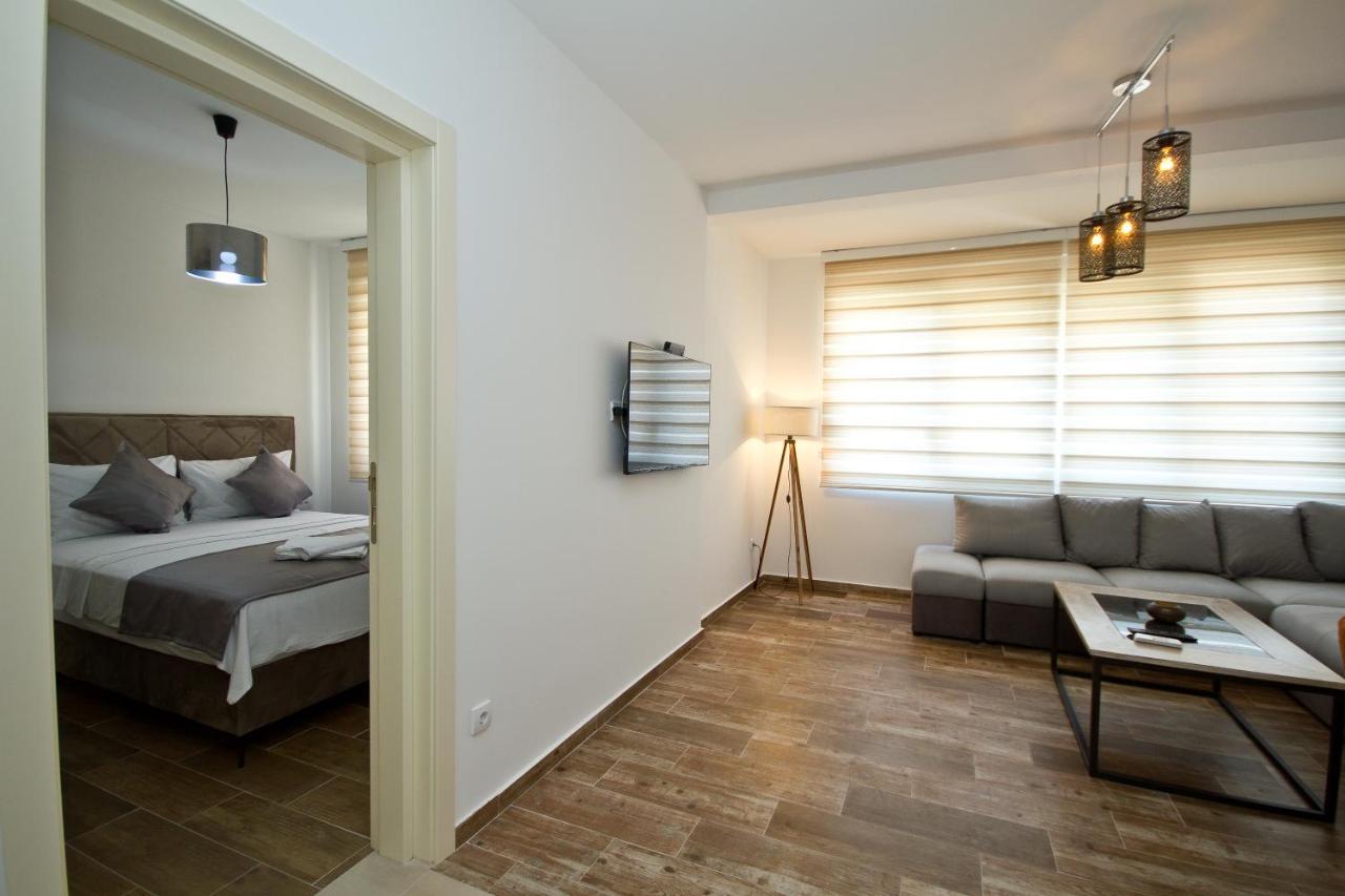 Igman Apartments Tivat Bagian luar foto