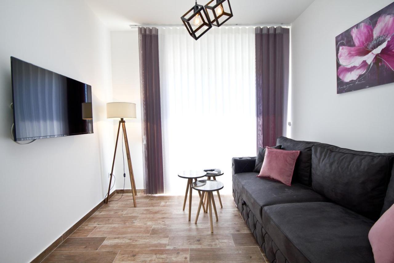 Igman Apartments Tivat Bagian luar foto