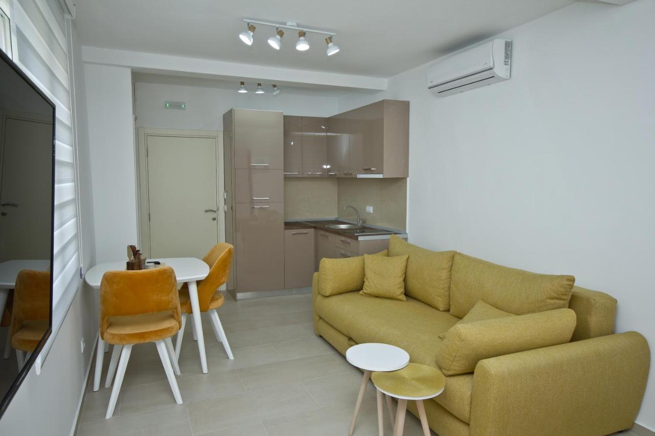 Igman Apartments Tivat Bagian luar foto