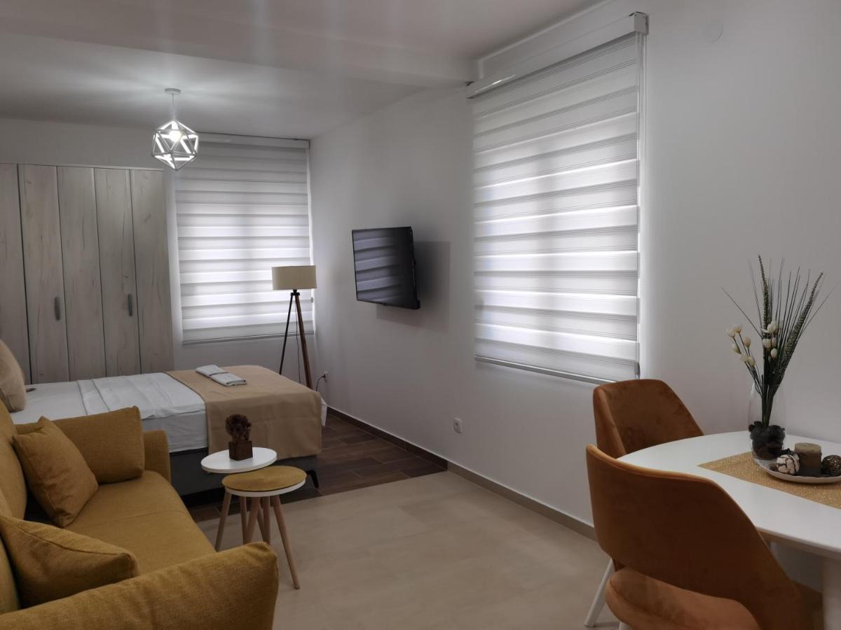 Igman Apartments Tivat Bagian luar foto