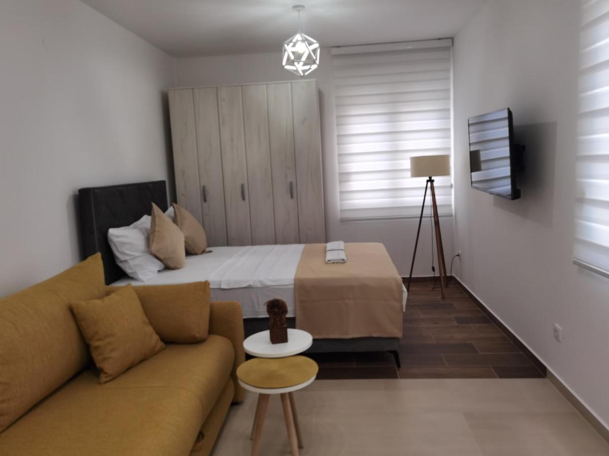 Igman Apartments Tivat Bagian luar foto